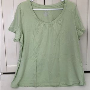 Green Tee shirt